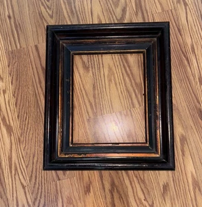 Antiker verzierter schwarzer Holzbild-Schattenkastenrahmen im Used-Look 12,5” x 14 5/8” - Bild 1 von 24