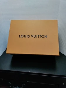 Auténtica caja de regalo LOUIS VUITTON LV magnética grande 14"x10"x5" caja vacía - Imagen 1 de 4