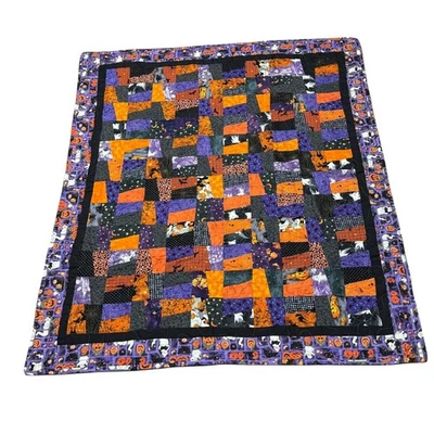 Handmade Halloween Patchwork Quilt Throw Blanket Cats Bats Ghosts Pumpkins - Image 1 of 4