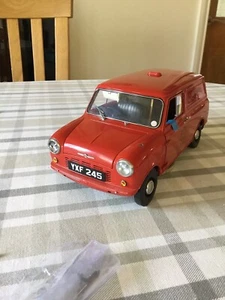 1:12 Sunstar 1960 Morris Mini Van Royal Mail Sun ricambi o riparazione - Foto 1 di 9