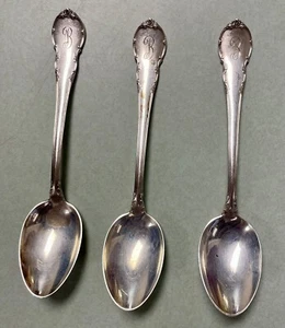 Lunt Sterling silver teaspoons: 3, Modern Victorian, 6" 82g total monogram "B" - Picture 1 of 12