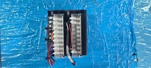 OMRON CJ1W-DA08V Analog Output Unit - Picture 1 of 2