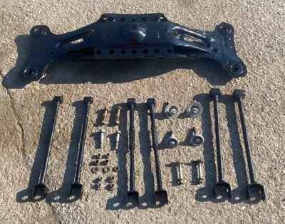 Subchasis trasero Toyota Camry 2005 K-Member K cuadro Avalon Solara ES300 02/11 Foto 1 de 4