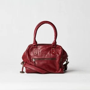 Wanderers Travel Co Saint Angelo $289 Burgundy Leather Crossbody Shoulder Bag - Picture 1 of 20