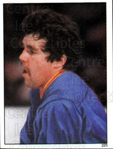 1982-83 O-Pee-Chee Stickers #225 Bob MacMillan - Picture 1 of 1
