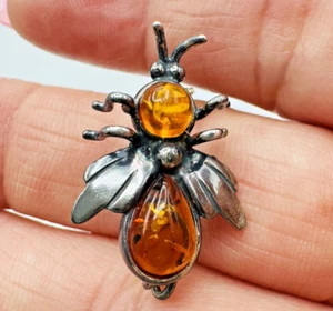 Spilla vintage argento sterling ambra baltica ape spilla chiusura a C insetto baltico - Foto 1 di 11