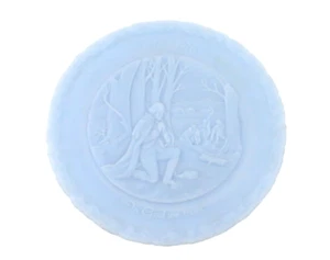 Plato de vidrio azul Fenton #3 In God We Trust conmemorativo del bicentenario - Imagen 1 de 9