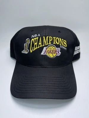 Vintage Los Angeles Lakers 2001 NBA Champions Snapback Hat Sports Illustrated - Image 1 of 4