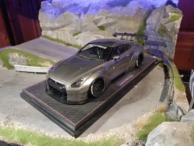 1/18 Nissan GTR - Photo 1/2