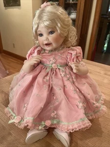 Marie Osmond Doll Queen Elizabeth Coming Up Roses Limited Ed Signed w/ Box + - Picture 1 of 14