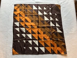 Vintage 1960er Damen Seide Mod geometrisch 22" quadratischer Schal von Echo in braun - Bild 1 von 5