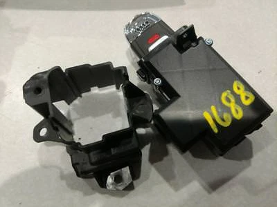 13 14 15 16 AUDI A4: Encendido con Llavero, Opción de Encendido Sin Llave, ID# 8K0909131D Foto 1 de 3