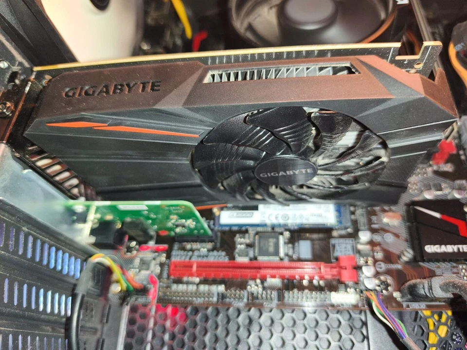 GeForce GTX 1050 Ti 4GB GDDR5 Graphics Card GVN105TD54GD Nvidia GOOD CONDITION - Image 1 of 1