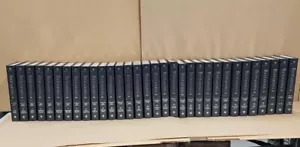 Komplett 1990 Encyclopedia Britannica 32 Bände Set Macropedia Micropedia Navy - Bild 1 von 11