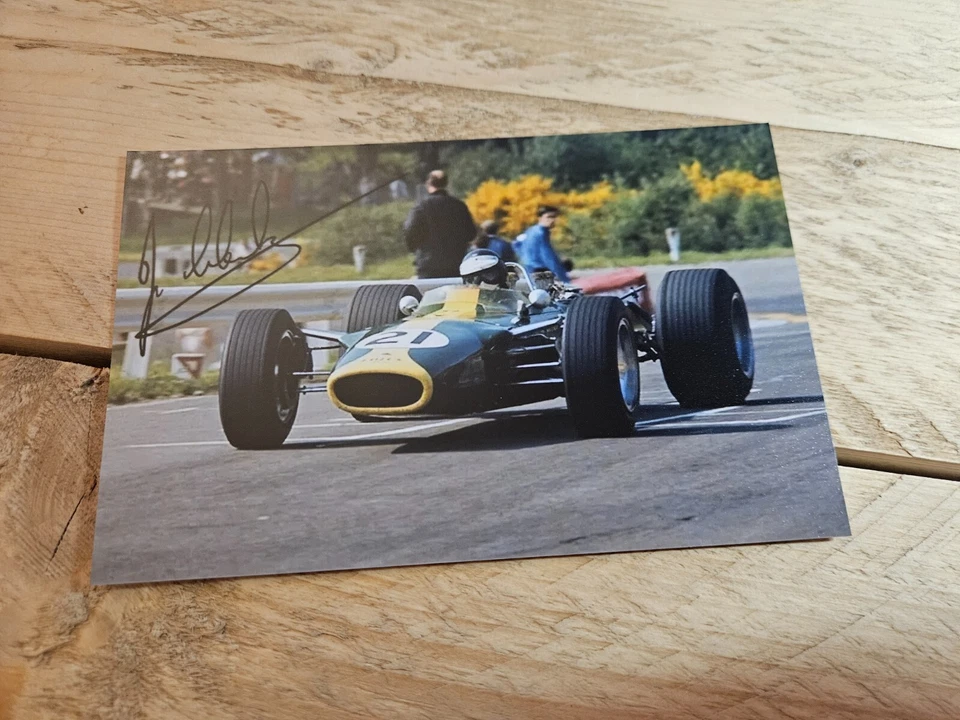 JIM CLARK  Repro-Autogramm -ca. 10x16 - (850) - Bild 1 von 1