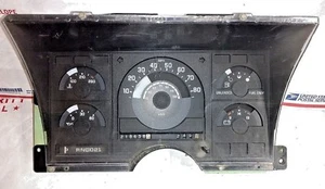 92 93 CHEVROLET C1500 C2500 C3500 SPEEDOMETER CLUSTER ODOMETER 218K 16124865 QJL - Picture 1 of 12