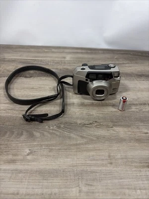 Pentax IQZoom 200  35mm Point & Shoot Film Camera w/New Battery TESTED Works - Image 1 of 4