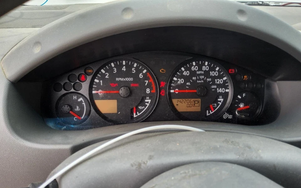 NISSAN FRONTIER SV 2012 SPEEDOMETER / INSTRUMENT CLUSTER MPH 6 CYLINDER 1691073 - Image 1 of 1