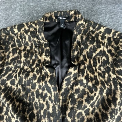Torrid леопард/гепард печать бушлат женщин плюс размер 2 с подкладкой плюшевый теплый 2XL - Изображение 1 из 4