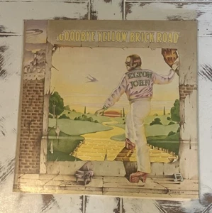 Elton John-Goodbye Yellow Brick Road (Picture Disc) (Walmart Exclusive) von Elton - Bild 1 von 10