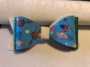 MOANA 3 LAYER HAIR BOW. WHITE, GREEN AND BLUE. 4.5" X 2". HOMEMADE - Picture 1 of 3