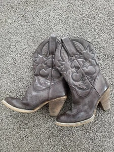 Very Volatile Western Cowgirl Heeled Boots Size 7 - Picture 1 of 4