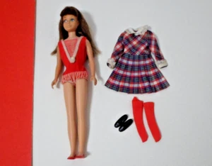 Muñeca Mattel #950 De Colección SKIPPER BRUNETTE Años 60 SL PLUS #1928 VESTIDO DE DÍA LLUVIOSO + - Imagen 1 de 8