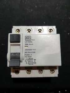 MK RCD LN6425s 25A 30mA 230/400V - Bild 1 von 5