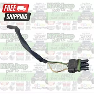 Luz trasera de freno 87-90 Jeep Wrangler YJ 3 terminales macho enchufe coleta luz trasera - Imagen 1 de 15