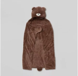 Pillowfort Bear Hooded Kids Blanket 40" x 50" Faux Fur Hand Pockets In Paws - Picture 1 of 8