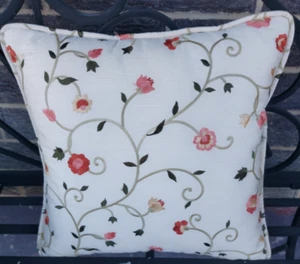 Floral Embroidered Flower and Vines Decorative Accent Throw Pillow 14x14 - Picture 1 of 8