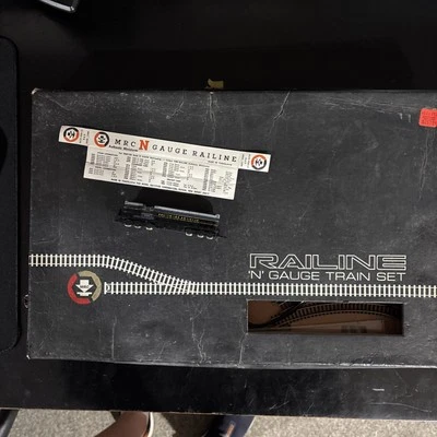 MRC Railine 'N' Gauge Train Set MODEL RECTIFIER CORP - Image 1 of 4
