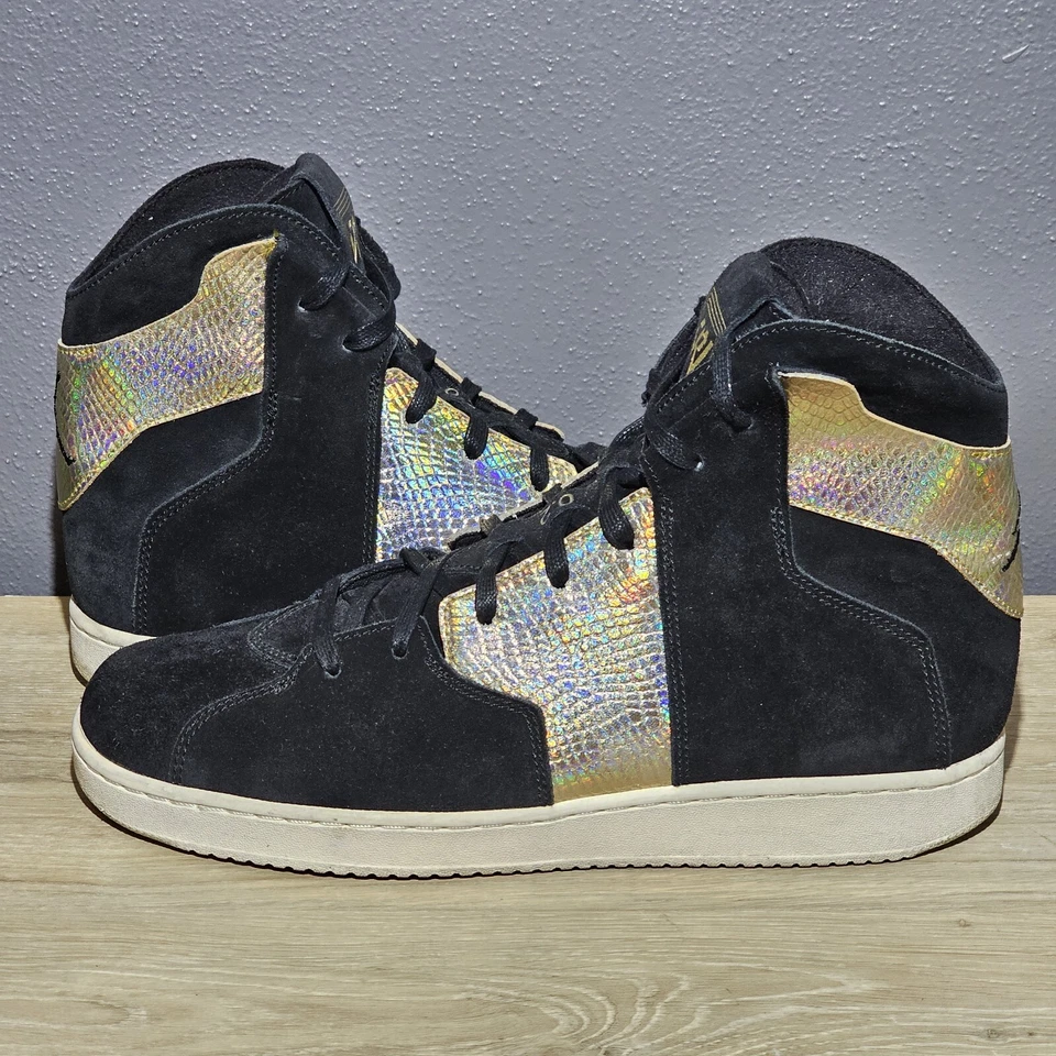 Nike Jordan Westbrook 0.2 E Hombres EE. UU. 11 / UE 45 Negro y Dorado Metálico 921145-032 Foto 1 de 4