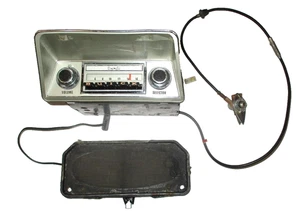 1968 68 Buick Skylark GS AM Radio w/ Bezel & Speaker & Antenna Base 7302504 - Picture 1 of 17
