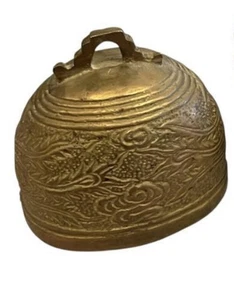 Vintage Qing Chinese Cast Bronze Temple Bell with Medallion & Phoenix - Picture 1 of 3