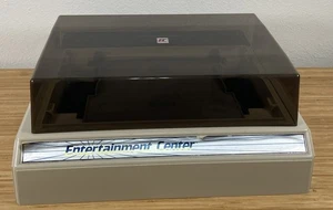 Estuche de almacenamiento vintage Atari 2600/clásico centro de entretenimiento NES con tapa usado en excelente estado - Imagen 1 de 24