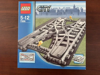 LEGO 7996 Tren Cruce Ferrocarril CITY Trenes NISB Retirado Raro * PRECIO BAJO * Foto 1 de 4