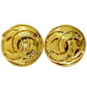 CHANEL CC Logos Round Clip-On Earrings Gold Tone 94P Auth #6397 - Picture 1 of 8