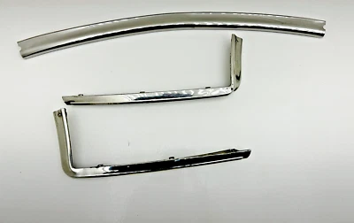 Chevrolet B 1965-1967 carrocería convertible molduras parabrisas molduras ventana delantera Foto 1 de 4