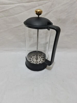 BODUM CAFETIERE 4/5 CUP  BLACK FINISH IN EXCELLENT CLEAN CONDITION MEDIUM SIZE - image 1 of 4