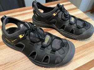 Keen Herren SOLR Hochleistungs Sport geschlossene Zehe Wasser Sandale Größe 9,5 EUC - Bild 1 von 12