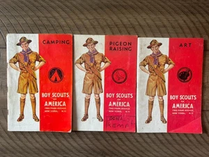 3 Vintage BOY SCOUTS OF AMERICA Merit Badge Series 1930 1937 1942 Art Pigeon - Picture 1 of 2