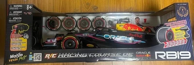 SET OF 3 MAISTO TECH 1:10 R/C FORMULA 1 RACING RB19 RED BULL FERRARI MCLAREN - Image 1 of 3