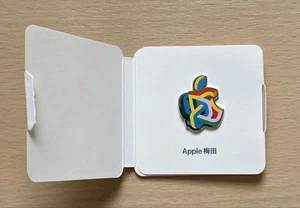 Apple Umeda Limited Pin Badge Magnet Type Not for Sale Japan Exclusive Novelty - Picture 1 of 1