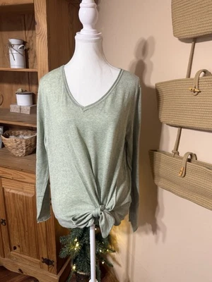 Women’s Max Studio Light Sage Green V-neck Knotted Sweater NWT Size Large - Image 1 of 4