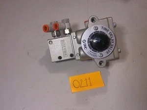 SMC VR2110-01-X102 con SMC VM4 - Imagen 1 de 6