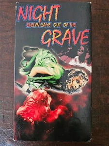 The Night Evelyn Came Out of the Grave VHS - Imagen 1 de 3