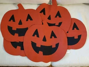 5 HALLOWEEN PUMPKIN ๐ PLACE MATTS - Picture 1 of 2