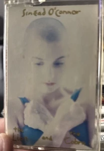 Sinead O'Connor - The Lion and the Cobra (1987, Cassette Tape)-tested - Picture 1 of 3