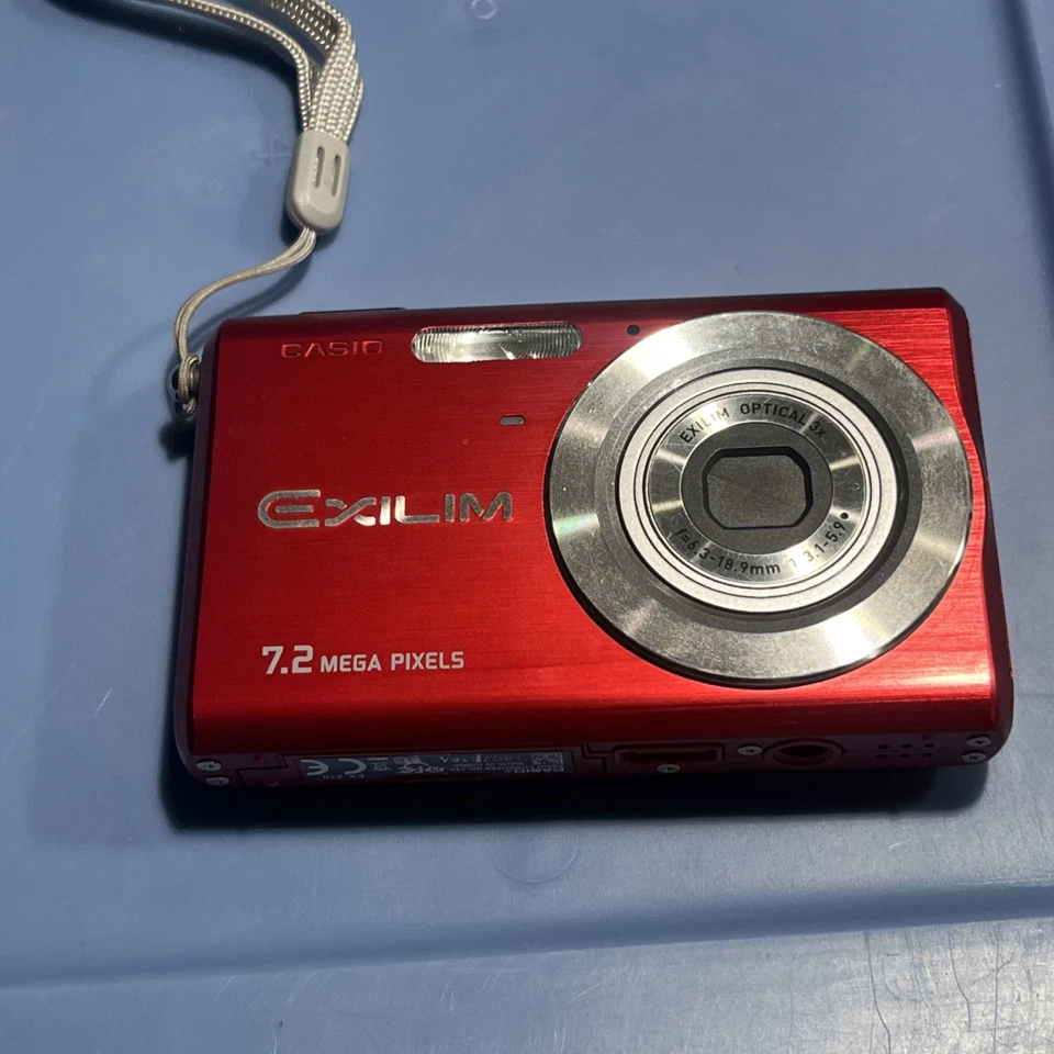 Vintage Casio Exilim EX-Z75 Camera - 7.2MP, 3x Opt Zoom, Works/Tested RED - Image 1 of 4